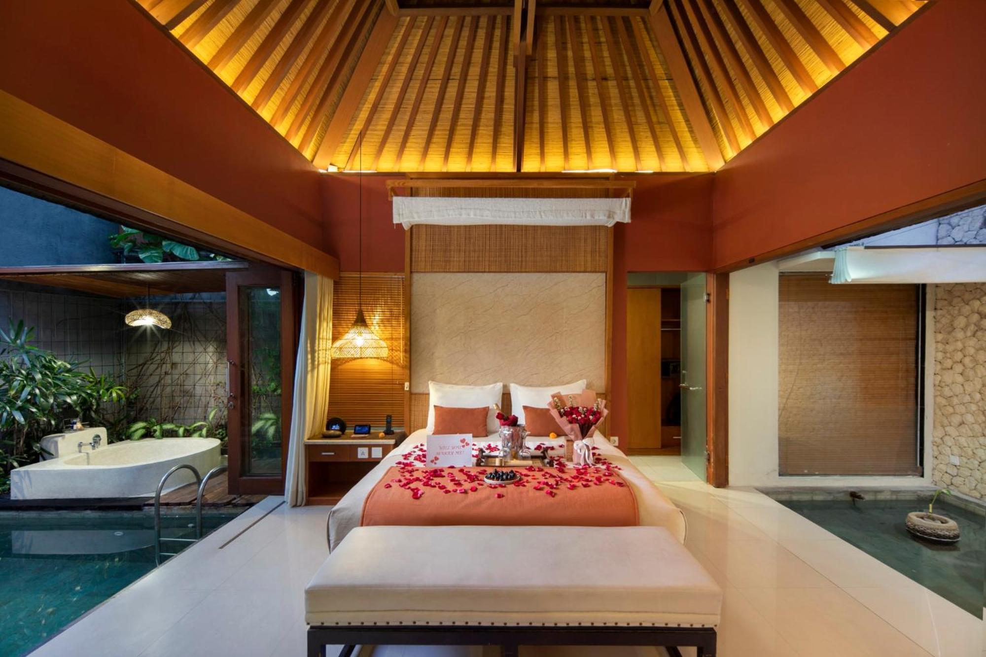 Seminyak Sanctuary Villa By Ini Vie Hospitality Legian Exteriör bild